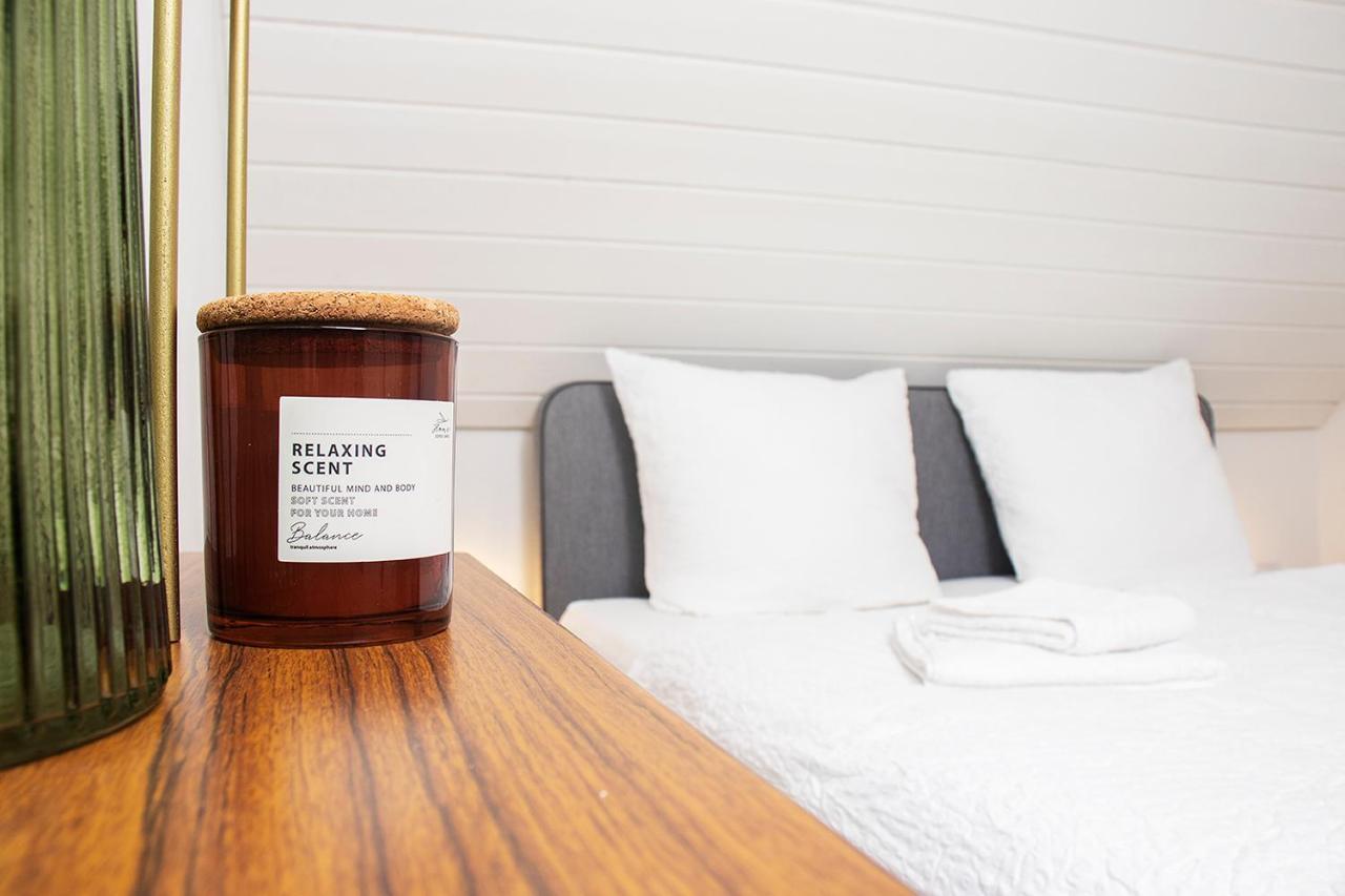 Blackncozy - Grosszuegiges Designappartement Mit Boxspringbetten Und Heimkino فيلدبرج المظهر الخارجي الصورة